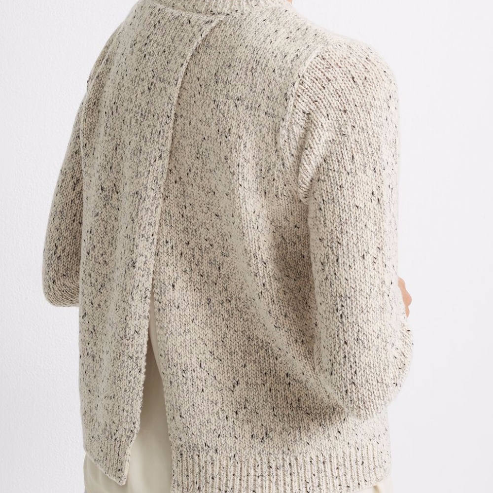 Split Back Woven Creme Club Monaco NWT